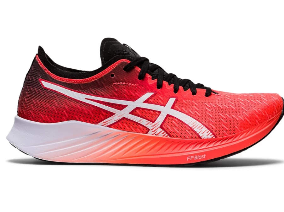 ASICS WOMEN'S MAGIC SPEED RUNNING SHOES IN SUNRISE RED/WHITE