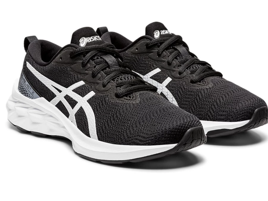 ASICS Kids NOVABLAST 2 Running Shoes - Black/White - Grade School Sneakers