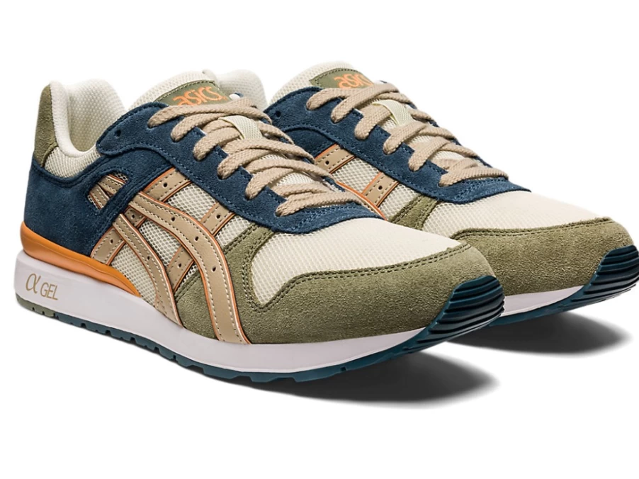 ASICS GT-II Men's Sneakers in Cream/Feather Grey - Retro Running Shoes