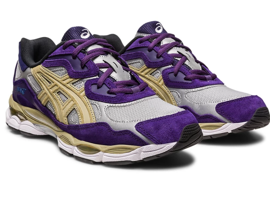 ASICS GEL-NYC AWAKE NY Collaboration Sneakers in Pure Silver/Gothic Grape - Unisex